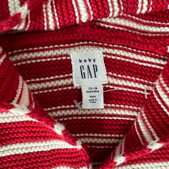 NWOT babyGap hooded sweater size 12-18 months - Picture 2 of 3